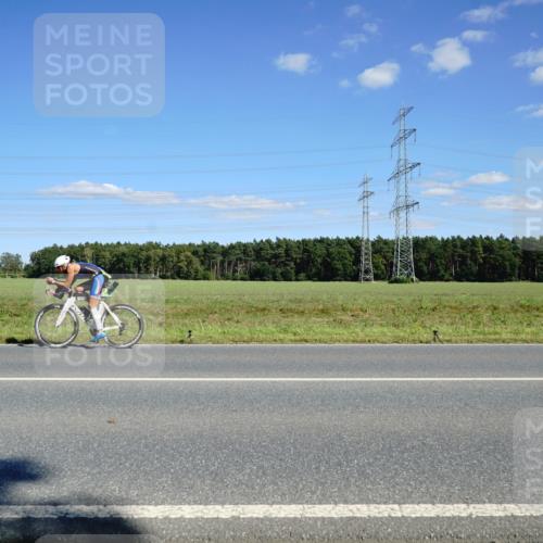 07.09.2025 - 19. Norderstedt Triathlon Michael Burmester http://msf.ph/oto/8846668 07.09.2025 15:14:20 Radfahren 1481, 1485 meine-sportfotos.de