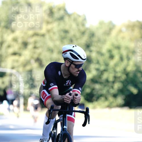 07.09.2025 - 19. Norderstedt Triathlon Michael Burmester http://msf.ph/oto/8846669 07.09.2025 16:11:20 Radfahren 414, 868, 1531 meine-sportfotos.de