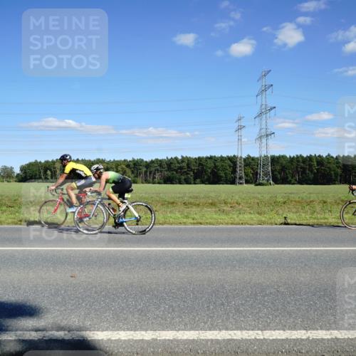 07.09.2025 - 19. Norderstedt Triathlon Michael Burmester http://msf.ph/oto/8846681 07.09.2025 15:14:34 Radfahren 476 meine-sportfotos.de