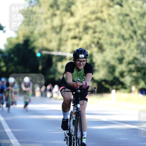 07.09.2025 - 19. Norderstedt Triathlon Michael Burmester http://msf.ph/oto/8846684 07.09.2025 16:11:25 Radfahren 933, 1108 meine-sportfotos.de