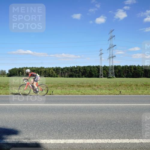 07.09.2025 - 19. Norderstedt Triathlon Michael Burmester http://msf.ph/oto/8846691 07.09.2025 15:14:41 Radfahren 450, 1539 meine-sportfotos.de