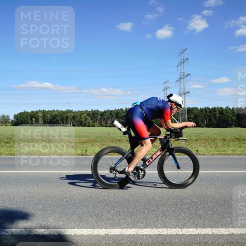 07.09.2025 - 19. Norderstedt Triathlon Michael Burmester http://msf.ph/oto/8846695 07.09.2025 15:14:43 Radfahren 939, 1539 meine-sportfotos.de