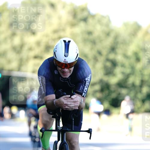 07.09.2025 - 19. Norderstedt Triathlon Michael Burmester http://msf.ph/oto/8846699 07.09.2025 16:11:30 Radfahren 1101, 1423, 1604, 1606 meine-sportfotos.de