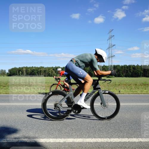 07.09.2025 - 19. Norderstedt Triathlon Michael Burmester http://msf.ph/oto/8846700 07.09.2025 15:14:45 Radfahren 939, 1539 meine-sportfotos.de
