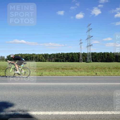 07.09.2025 - 19. Norderstedt Triathlon Michael Burmester http://msf.ph/oto/8846702 07.09.2025 15:14:46 Radfahren 939, 1539 meine-sportfotos.de