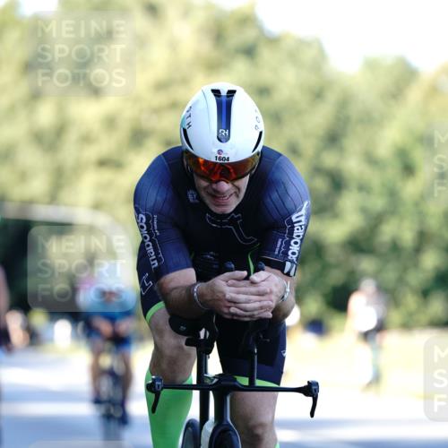 07.09.2025 - 19. Norderstedt Triathlon Michael Burmester http://msf.ph/oto/8846703 07.09.2025 16:11:30 Radfahren 1101, 1423, 1604, 1606 meine-sportfotos.de