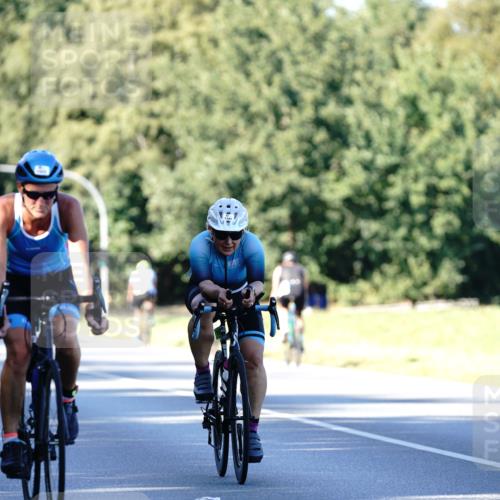 07.09.2025 - 19. Norderstedt Triathlon Michael Burmester http://msf.ph/oto/8846707 07.09.2025 16:11:31 Radfahren 1101, 1423, 1604, 1606 meine-sportfotos.de
