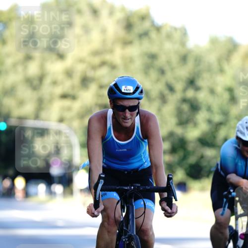 07.09.2025 - 19. Norderstedt Triathlon Michael Burmester http://msf.ph/oto/8846715 07.09.2025 16:11:32 Radfahren 1101, 1423, 1604, 1606 meine-sportfotos.de