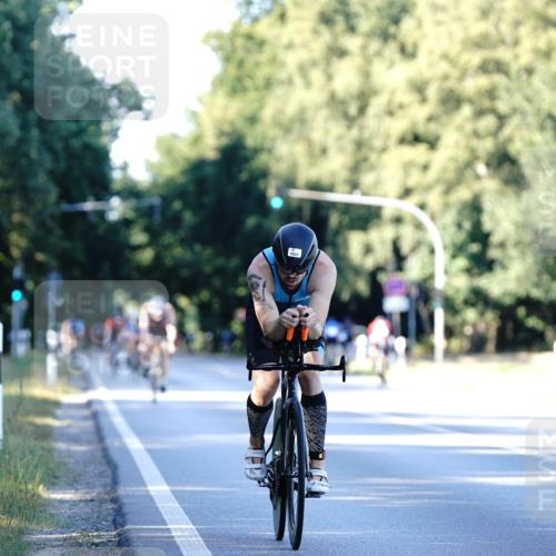 07.09.2025 - 19. Norderstedt Triathlon Michael Burmester http://msf.ph/oto/8846729 07.09.2025 16:11:39 Radfahren 1449, 1624 meine-sportfotos.de