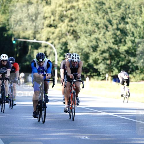 07.09.2025 - 19. Norderstedt Triathlon Michael Burmester http://msf.ph/oto/8846744 07.09.2025 16:11:48 Radfahren 381, 882, 1419, 1473, 1568 meine-sportfotos.de
