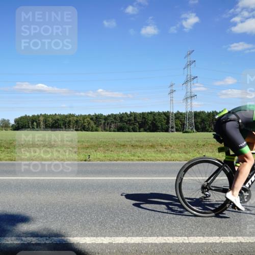 07.09.2025 - 19. Norderstedt Triathlon Michael Burmester http://msf.ph/oto/8846762 07.09.2025 15:15:40 Radfahren 444, 465, 1529 meine-sportfotos.de