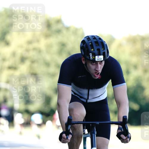 07.09.2025 - 19. Norderstedt Triathlon Michael Burmester http://msf.ph/oto/8846778 07.09.2025 16:11:53 Radfahren 381, 412, 1412, 1419, 1473, 1568 meine-sportfotos.de
