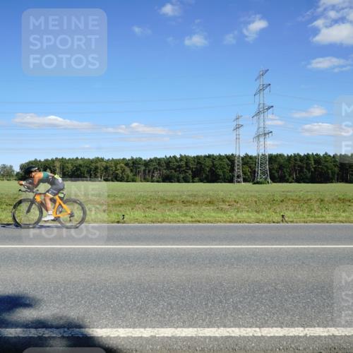 07.09.2025 - 19. Norderstedt Triathlon Michael Burmester http://msf.ph/oto/8846783 07.09.2025 15:15:59 Radfahren 1433 meine-sportfotos.de