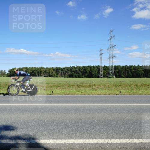 07.09.2025 - 19. Norderstedt Triathlon Michael Burmester http://msf.ph/oto/8846785 07.09.2025 15:16:02 Radfahren  meine-sportfotos.de