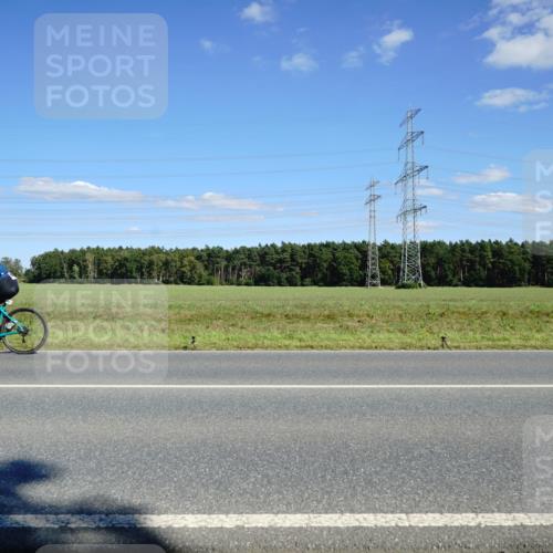 07.09.2025 - 19. Norderstedt Triathlon Michael Burmester http://msf.ph/oto/8846793 07.09.2025 15:16:08 Radfahren  meine-sportfotos.de