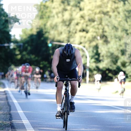 07.09.2025 - 19. Norderstedt Triathlon Michael Burmester http://msf.ph/oto/8846794 07.09.2025 16:12:00 Radfahren 383, 405, 1544 meine-sportfotos.de