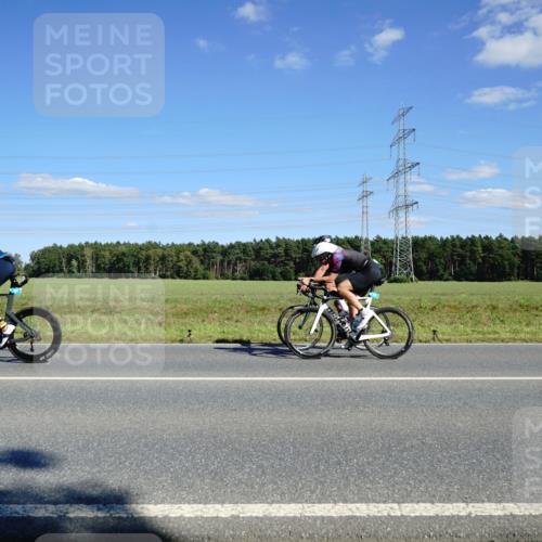 07.09.2025 - 19. Norderstedt Triathlon Michael Burmester http://msf.ph/oto/8846795 07.09.2025 15:16:09 Radfahren 909 meine-sportfotos.de