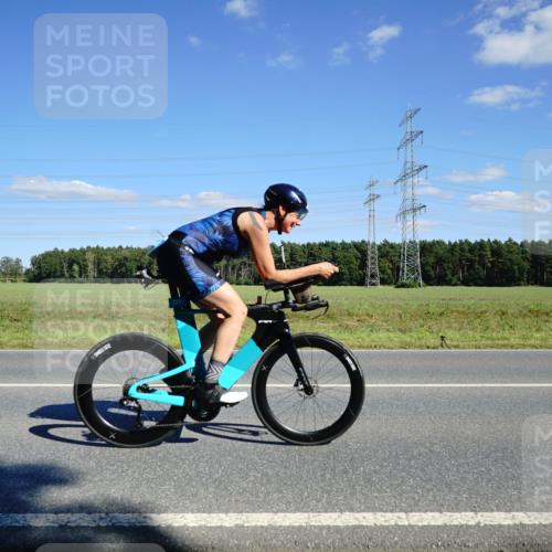 07.09.2025 - 19. Norderstedt Triathlon Michael Burmester http://msf.ph/oto/8846808 07.09.2025 15:16:24 Radfahren 365 meine-sportfotos.de