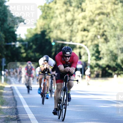 07.09.2025 - 19. Norderstedt Triathlon Michael Burmester http://msf.ph/oto/8846809 07.09.2025 16:12:03 Radfahren 383, 405, 1544, 1571, 1587, 1591 meine-sportfotos.de
