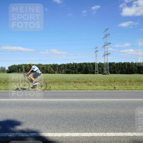 07.09.2025 - 19. Norderstedt Triathlon Michael Burmester http://msf.ph/oto/8846817 07.09.2025 15:16:41 Radfahren 885, 927, 944 meine-sportfotos.de