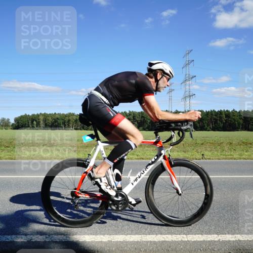 07.09.2025 - 19. Norderstedt Triathlon Michael Burmester http://msf.ph/oto/8846819 07.09.2025 15:16:42 Radfahren 885, 927, 944 meine-sportfotos.de