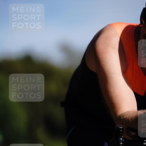 07.09.2025 - 19. Norderstedt Triathlon Michael Burmester http://msf.ph/oto/8846826 07.09.2025 11:22:28 Radfahren 833, 1377 meine-sportfotos.de