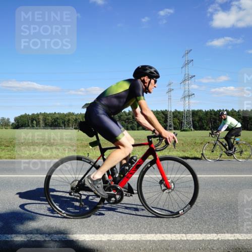 07.09.2025 - 19. Norderstedt Triathlon Michael Burmester http://msf.ph/oto/8846827 07.09.2025 15:16:48 Radfahren 1483 meine-sportfotos.de