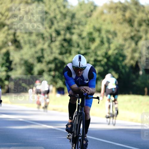 07.09.2025 - 19. Norderstedt Triathlon Michael Burmester http://msf.ph/oto/8846851 07.09.2025 16:12:09 Radfahren 516, 1068, 1541, 1565, 1570, 1591 meine-sportfotos.de