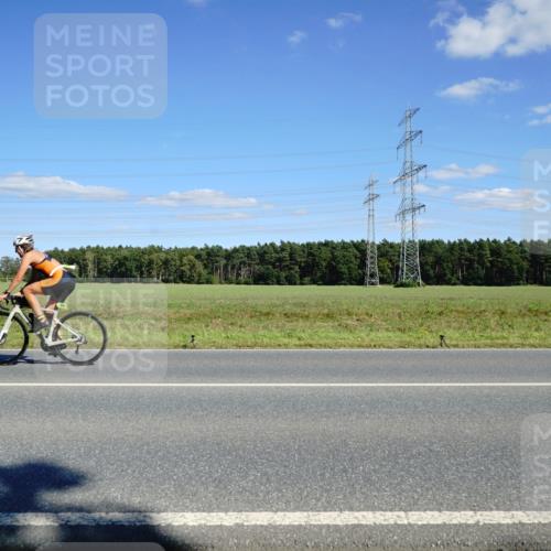 07.09.2025 - 19. Norderstedt Triathlon Michael Burmester http://msf.ph/oto/8846857 07.09.2025 15:17:11 Radfahren 1415 meine-sportfotos.de