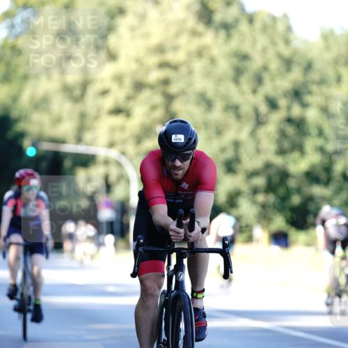 07.09.2025 - 19. Norderstedt Triathlon Michael Burmester http://msf.ph/oto/8846866 07.09.2025 16:12:11 Radfahren 516, 1045, 1068, 1541, 1565, 1570 meine-sportfotos.de