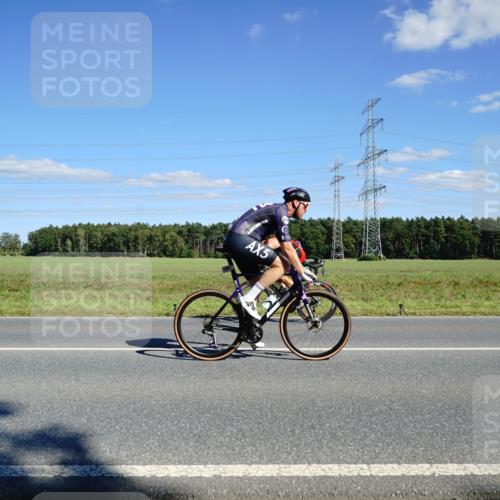 07.09.2025 - 19. Norderstedt Triathlon Michael Burmester http://msf.ph/oto/8846871 07.09.2025 15:17:26 Radfahren 396, 445, 448, 467, 871, 938 meine-sportfotos.de