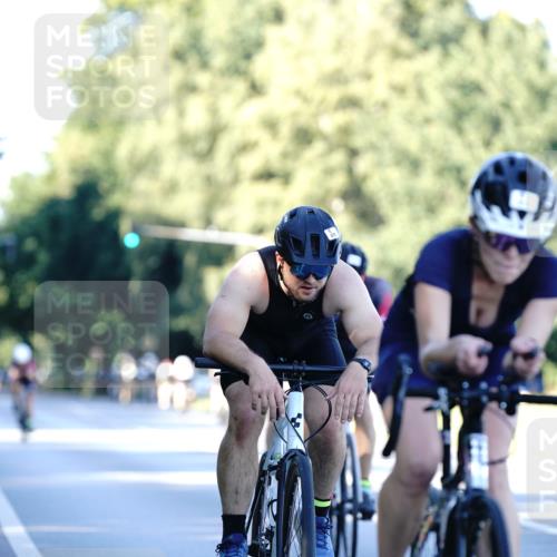 07.09.2025 - 19. Norderstedt Triathlon Michael Burmester http://msf.ph/oto/8846889 07.09.2025 16:12:15 Radfahren 875, 912, 1045, 1105, 1558 meine-sportfotos.de