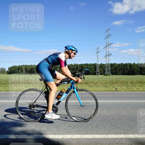07.09.2025 - 19. Norderstedt Triathlon Michael Burmester http://msf.ph/oto/8846890 07.09.2025 15:17:36 Radfahren 399, 878, 1470 meine-sportfotos.de