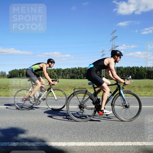 07.09.2025 - 19. Norderstedt Triathlon Michael Burmester http://msf.ph/oto/8846896 07.09.2025 15:17:43 Radfahren 889, 913, 1486 meine-sportfotos.de