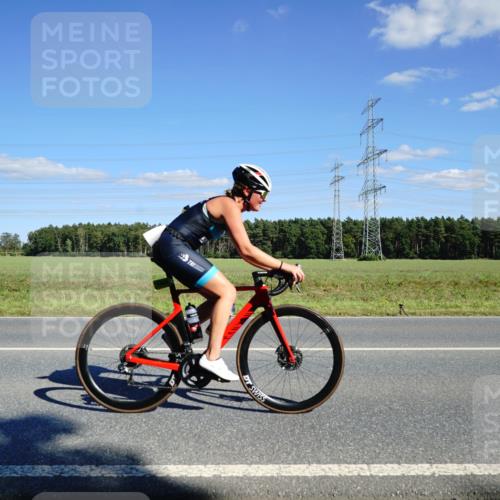 07.09.2025 - 19. Norderstedt Triathlon Michael Burmester http://msf.ph/oto/8846898 07.09.2025 15:17:44 Radfahren 889, 913, 1486 meine-sportfotos.de