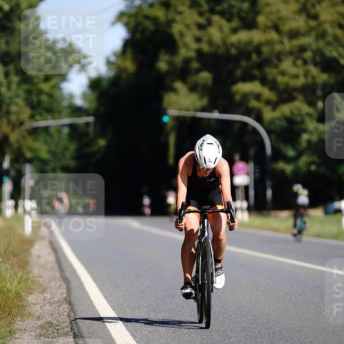07.09.2025 - 19. Norderstedt Triathlon Michael Burmester http://msf.ph/oto/8846914 07.09.2025 11:23:38 Radfahren 1165, 1191 meine-sportfotos.de