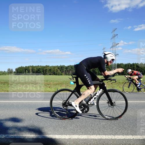 07.09.2025 - 19. Norderstedt Triathlon Michael Burmester http://msf.ph/oto/8846917 07.09.2025 15:18:26 Radfahren 402 meine-sportfotos.de