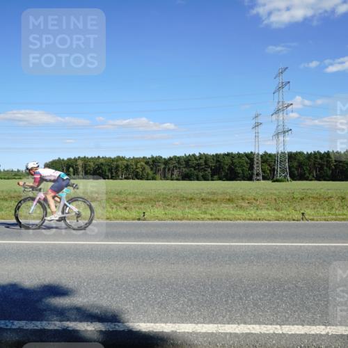 07.09.2025 - 19. Norderstedt Triathlon Michael Burmester http://msf.ph/oto/8846928 07.09.2025 15:18:37 Radfahren 1409 meine-sportfotos.de