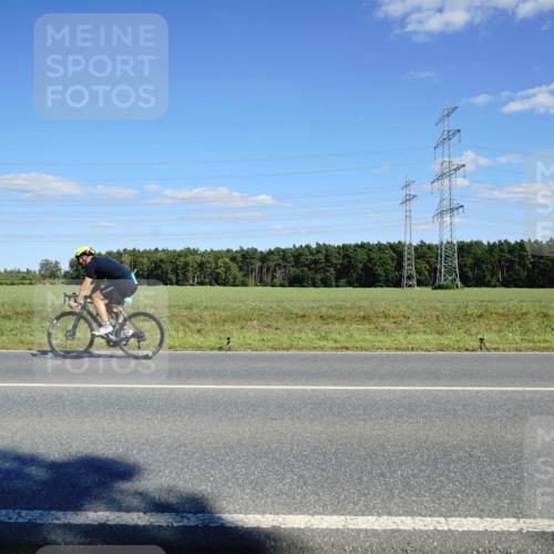 07.09.2025 - 19. Norderstedt Triathlon Michael Burmester http://msf.ph/oto/8846945 07.09.2025 15:19:01 Radfahren 870 meine-sportfotos.de