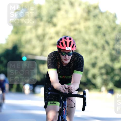 07.09.2025 - 19. Norderstedt Triathlon Michael Burmester http://msf.ph/oto/8846961 07.09.2025 16:13:09 Radfahren 885, 947, 1059, 1082 meine-sportfotos.de