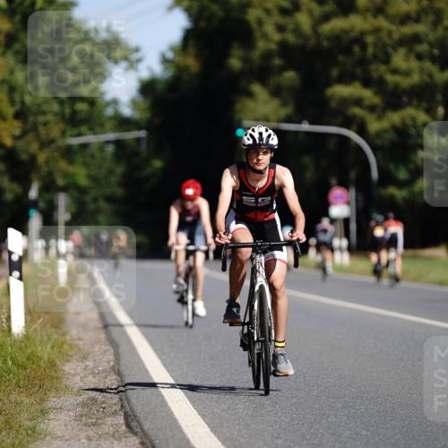 07.09.2025 - 19. Norderstedt Triathlon Michael Burmester http://msf.ph/oto/8846966 07.09.2025 11:24:12 Radfahren 1166, 1183 meine-sportfotos.de