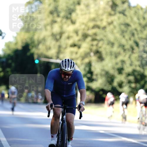 07.09.2025 - 19. Norderstedt Triathlon Michael Burmester http://msf.ph/oto/8846968 07.09.2025 16:13:12 Radfahren 947, 1082 meine-sportfotos.de