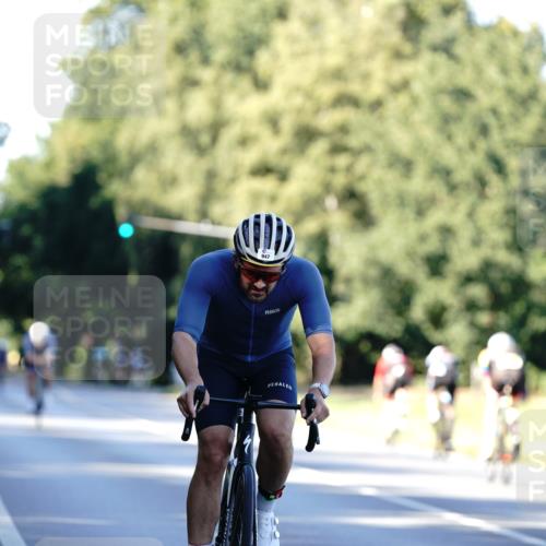 07.09.2025 - 19. Norderstedt Triathlon Michael Burmester http://msf.ph/oto/8846971 07.09.2025 16:13:12 Radfahren 947, 1082 meine-sportfotos.de