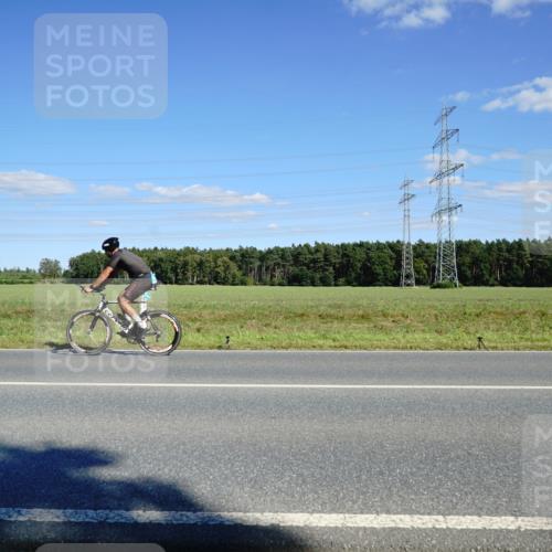 07.09.2025 - 19. Norderstedt Triathlon Michael Burmester http://msf.ph/oto/8846976 07.09.2025 15:19:27 Radfahren 438, 442 meine-sportfotos.de