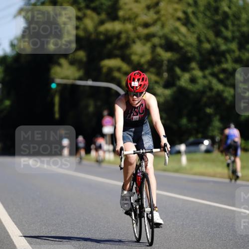 07.09.2025 - 19. Norderstedt Triathlon Michael Burmester http://msf.ph/oto/8846977 07.09.2025 11:24:15 Radfahren 1166, 1182, 1183 meine-sportfotos.de