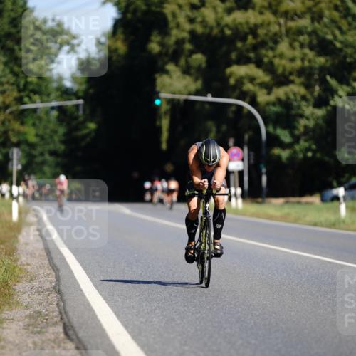 07.09.2025 - 19. Norderstedt Triathlon Michael Burmester http://msf.ph/oto/8846987 07.09.2025 11:24:22 Radfahren 225 meine-sportfotos.de