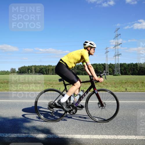 07.09.2025 - 19. Norderstedt Triathlon Michael Burmester http://msf.ph/oto/8846998 07.09.2025 15:19:42 Radfahren 937 meine-sportfotos.de
