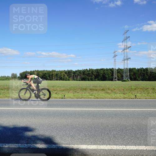 07.09.2025 - 19. Norderstedt Triathlon Michael Burmester http://msf.ph/oto/8847006 07.09.2025 15:19:47 Radfahren 1492, 1511 meine-sportfotos.de