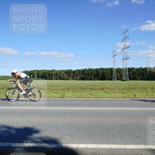 07.09.2025 - 19. Norderstedt Triathlon Michael Burmester http://msf.ph/oto/8847022 07.09.2025 15:19:53 Radfahren 1511, 1534 meine-sportfotos.de