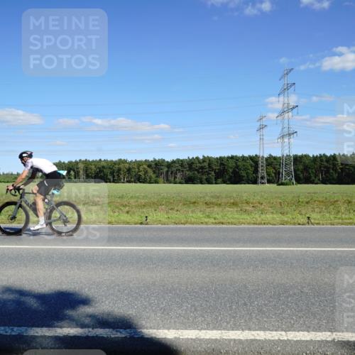07.09.2025 - 19. Norderstedt Triathlon Michael Burmester http://msf.ph/oto/8847024 07.09.2025 15:19:54 Radfahren 1534 meine-sportfotos.de